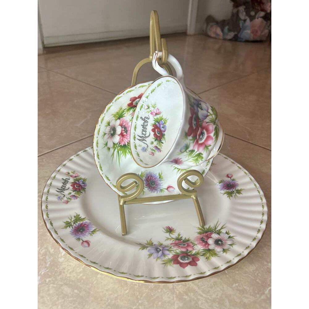 Royal Doulton/Royal Albert Vintage “Flower of the Month” Series: March Set